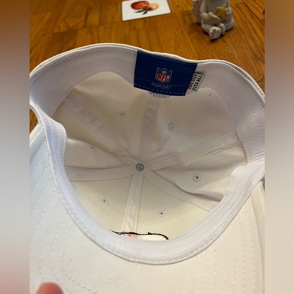 Bob Golic Browns Autographed Hat - Picture 3 of 4